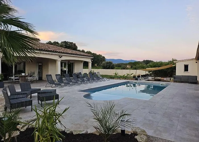Mas Des Palmiers Villa